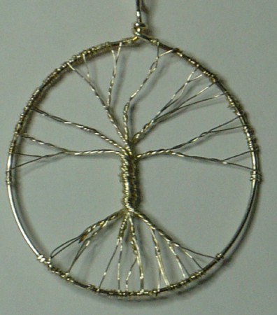 Halsbandshänge, livets träd. Storlek 45x55 mm. 325:-