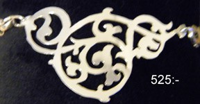 Armband med kedja 325:-